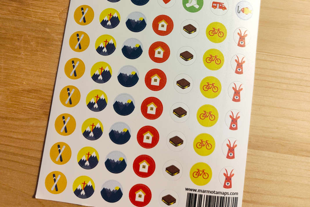 Lustiges Gimmick, Erinnerungsstütze, Planungshilfe - mit diversen Stickern kann man die Karten verzieren.