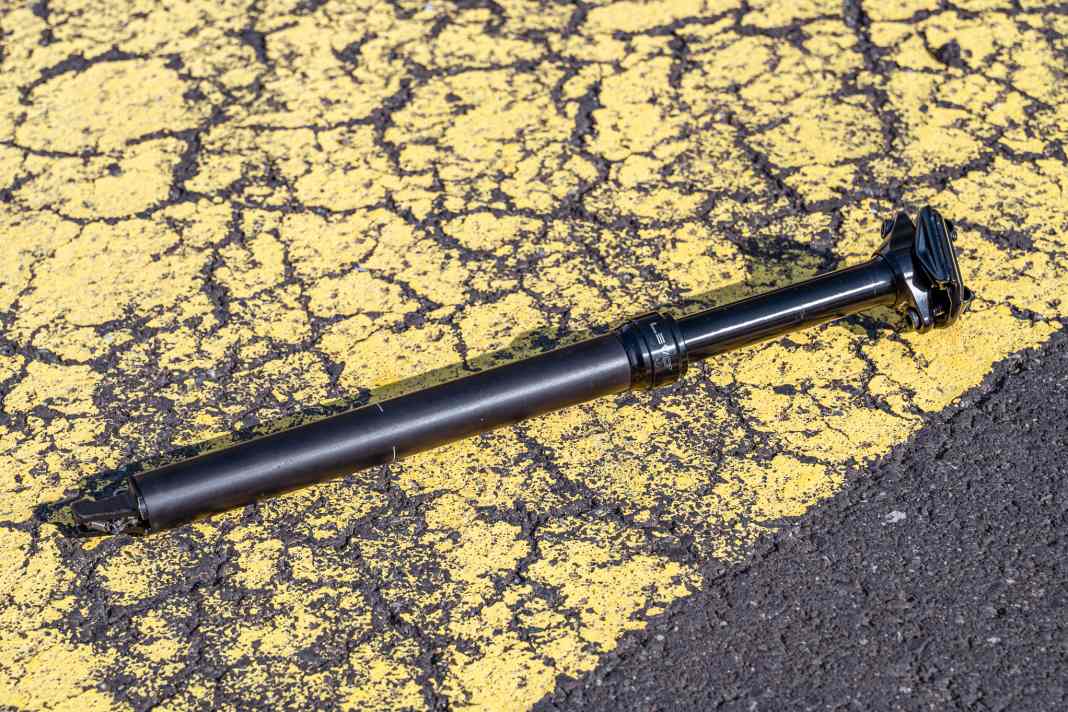 Als einzige Teleskopstütze im Vergleich setzt die Kind Shock Lev Ci auf ein Carbon-Tauchrohr