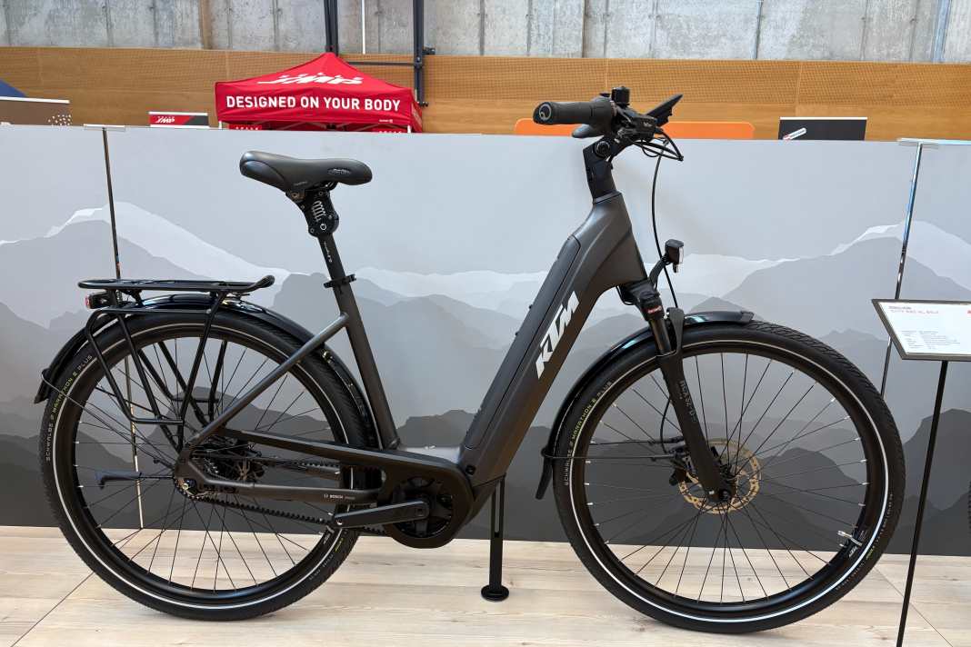 The 2027 model year KTM Macina City 820 XL Belt can carry even more: now up to 180 kilos!