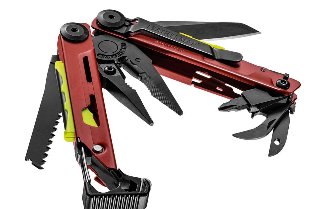 Leatherman Signal