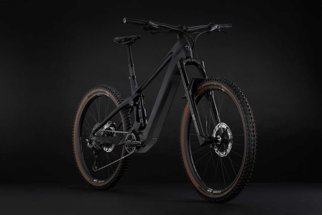 The new Thömus Lightrider E3 Pro is designed to score points off-road with its sportier geometry.