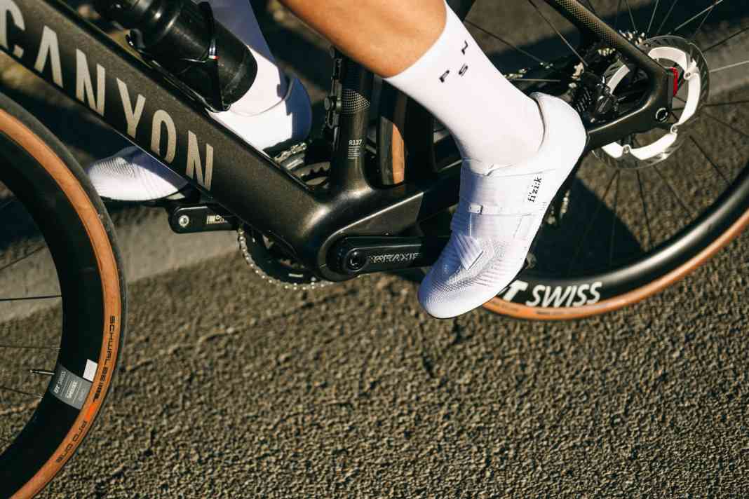 Hard to see: The mini motor is skilfully concealed in the bottom bracket.