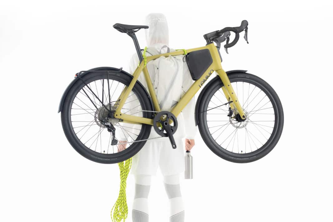 With probably about 18 kg you probably don't want to carry the Lemmo...