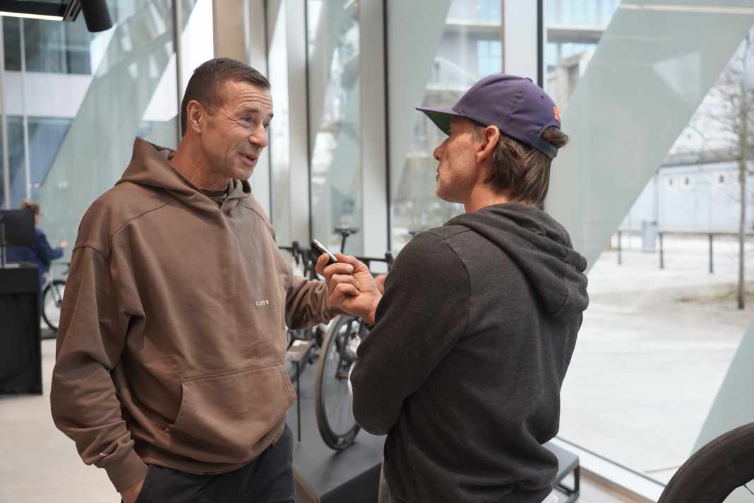 „Da kommen die Leute angefahren und rufen: ‚Mensch Kai!‘“: Kai Pflaume im Interview mit dem BIKE-Reporter.