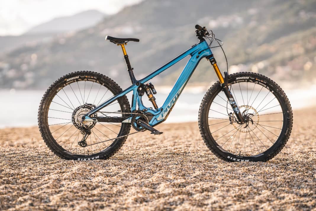 Pivot Shuttle LT Team XTR, 11,999 euros