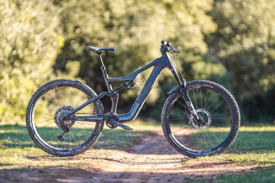 Focus Jam SL 9.9 im Light E MTB Test G nstiges Light E MTB mit