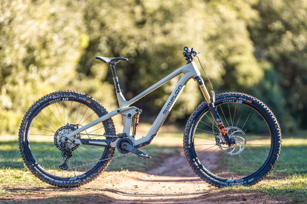 Slim and modern: Light e-MTB Simplon Rapcon Pmax TQ, 18 kg, 11379 euros.