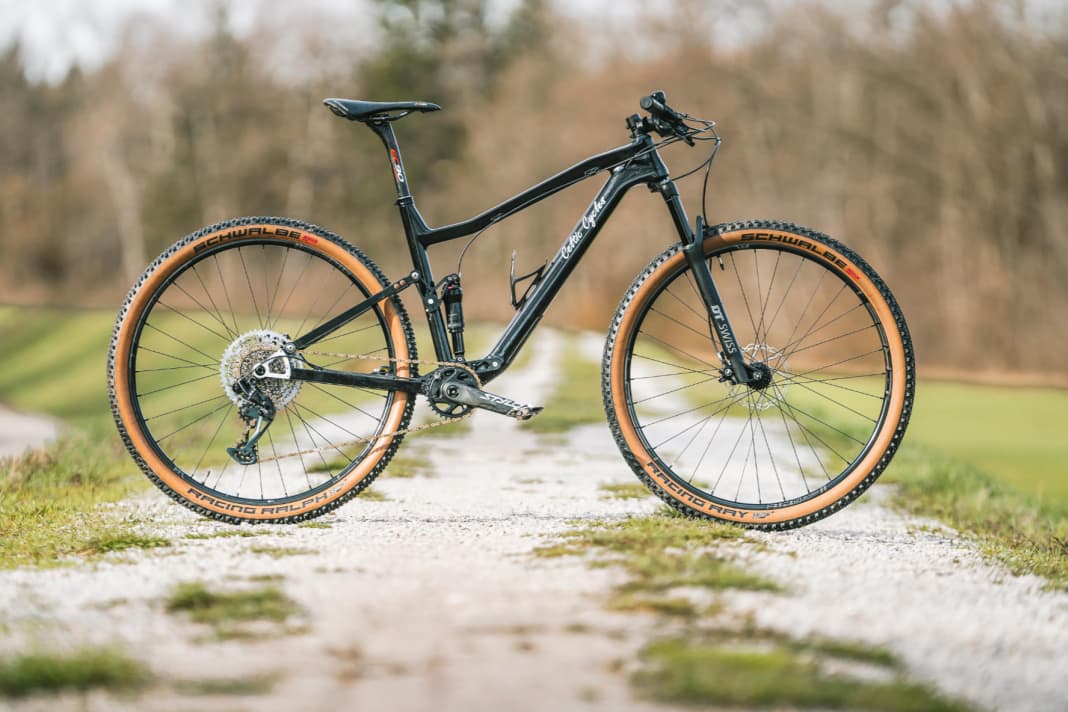 The Celtic Chadh Race is intended to be a maximally variable touring MTB that feels comfortable from race to down country.