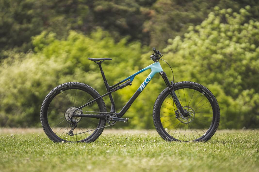 Arc8 Essential SLX
