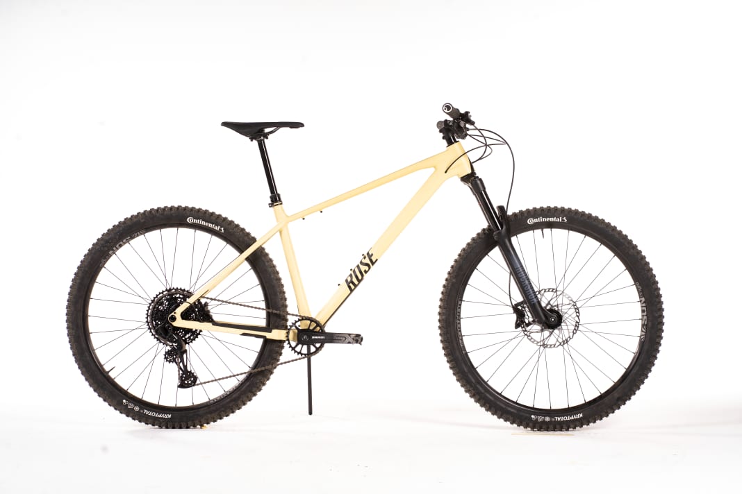 Rose Bonero 1 // 14.32 kg // 140 millimetres of travel // 29-inch // 1499 euros // aluminium