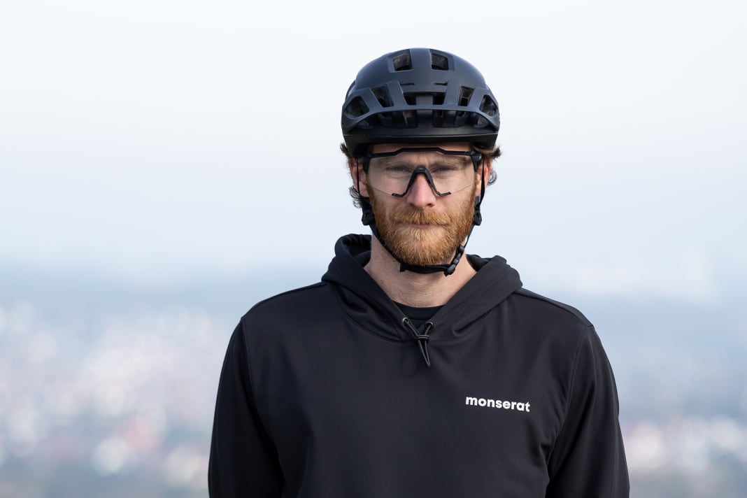 The Monserat MTB hoodie in black.