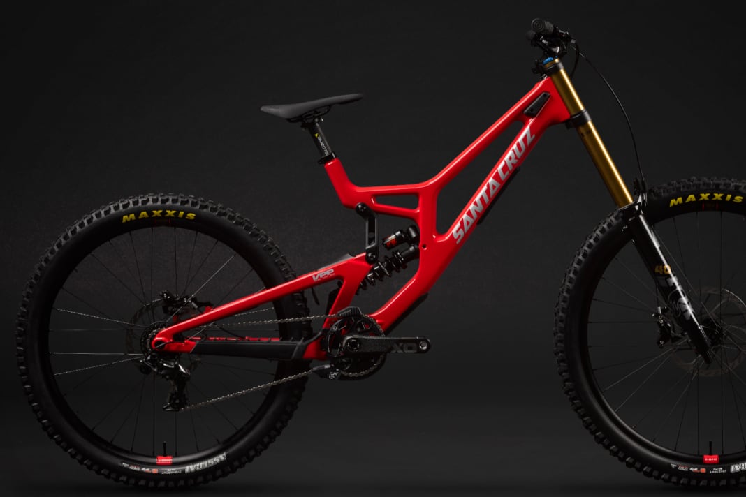 The latest generation of the Santa Cruz V10.