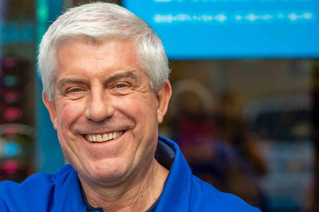 His father brought the first Shimano parts to Europe in 1967. Today, Bernhard Lange heads the general agency of the Japanese component manufacturer