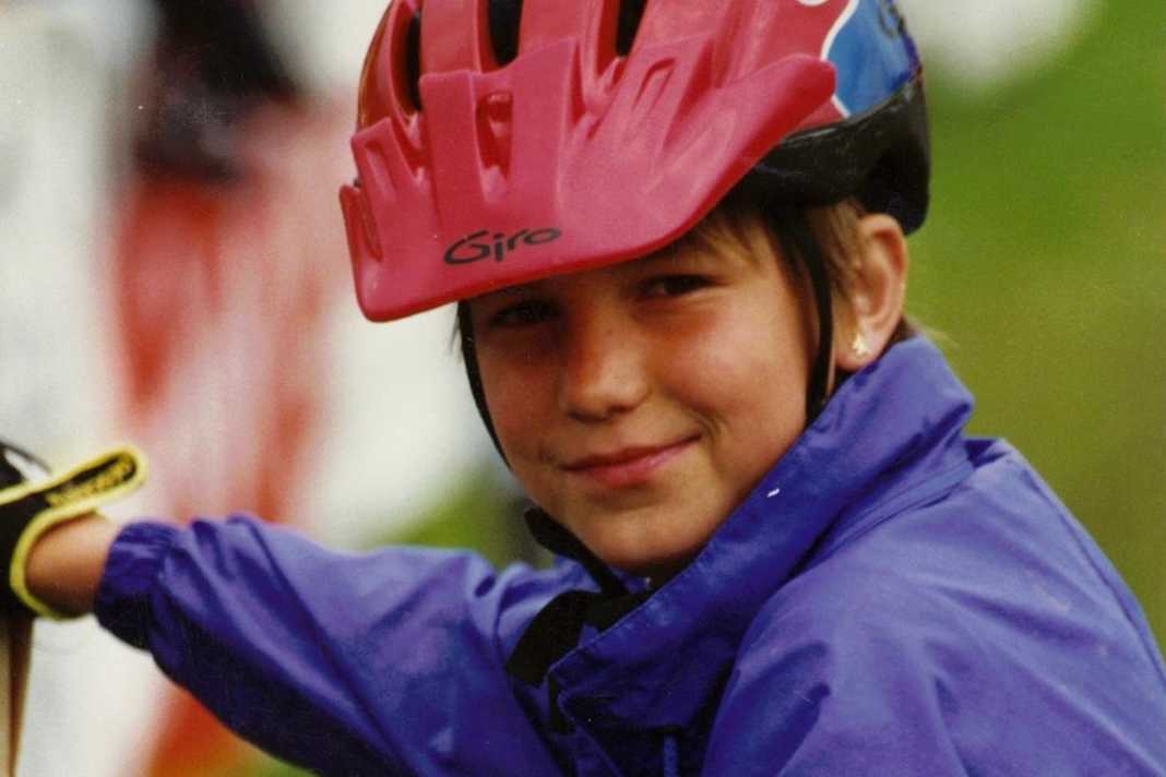 Nino as a child, very casual with an earring.