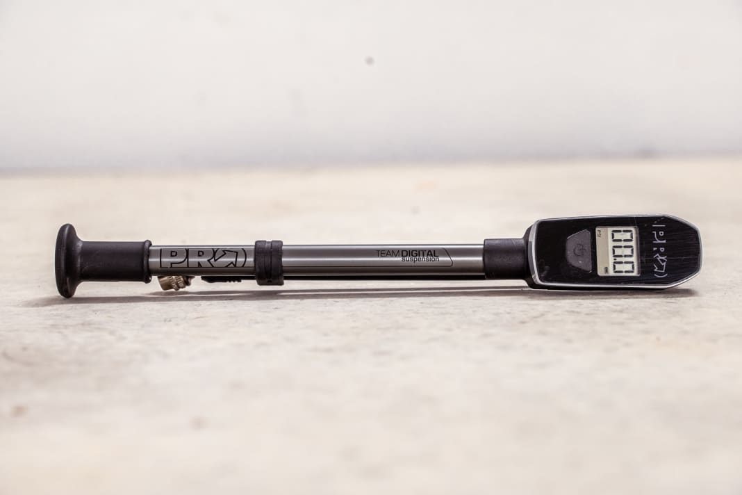 Long and slim - the Pro Team damper pump is more for the workshop