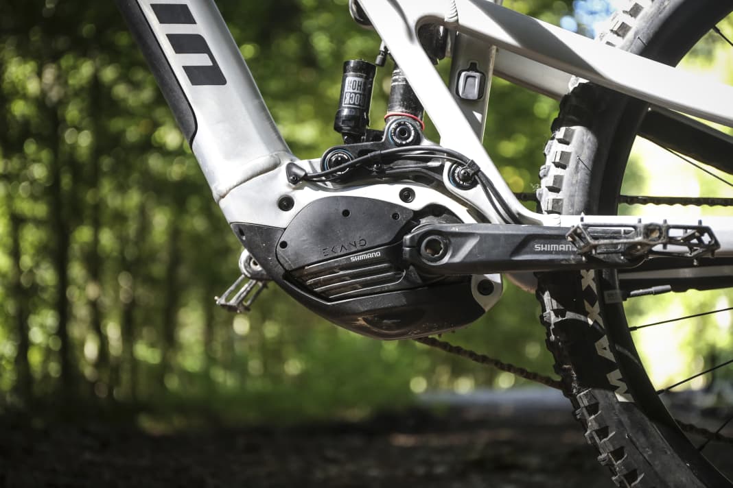The Ekano 2 AL is equipped with the Shimano EP 801.