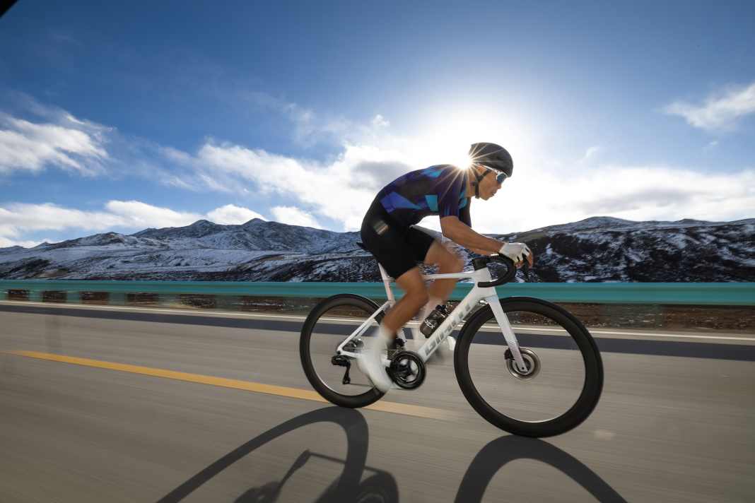 Lighter, faster, more comfortable, stiffer: with the new Propel, Giant is once again aiming for the title of best all-round racing bike