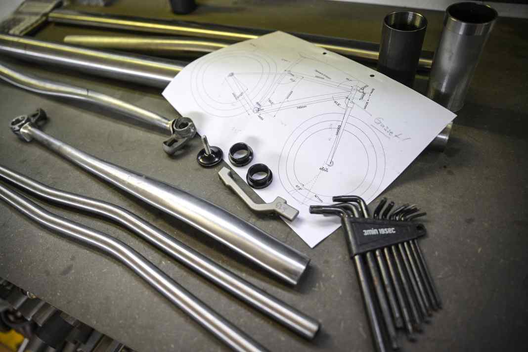 Frame construction with steel is an art in itself. But what actually makes a steel frame so special?