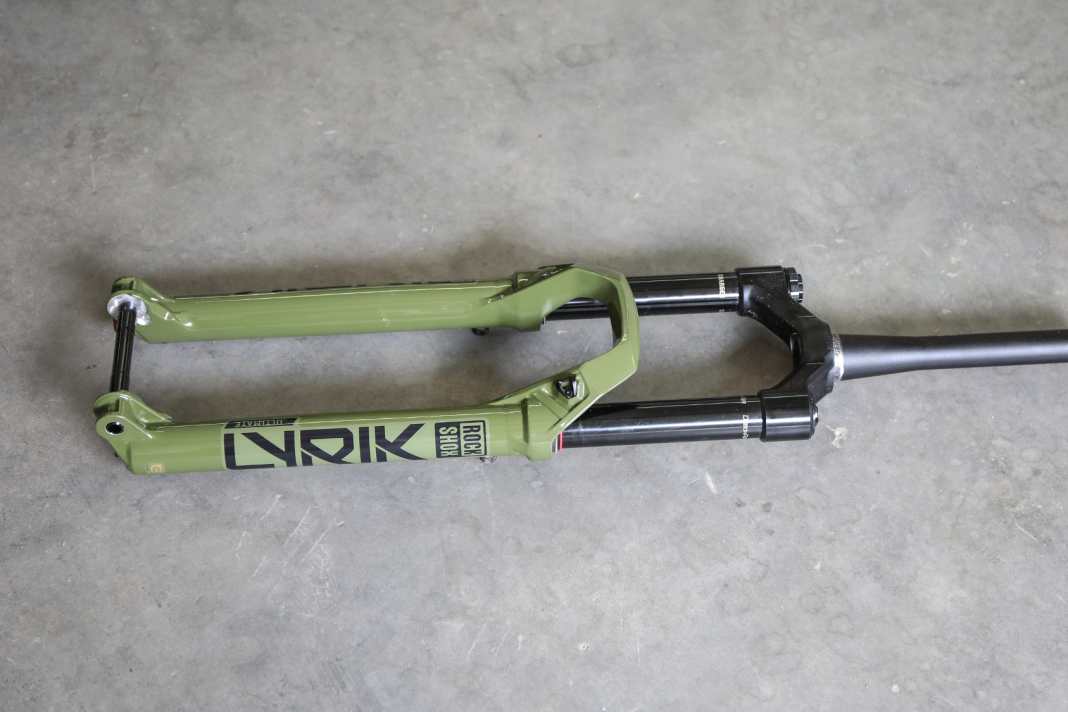 The new Rockshox Lyrik Ultimate 2025 is available for bikes with between 140 and 160 millimetres of travel.