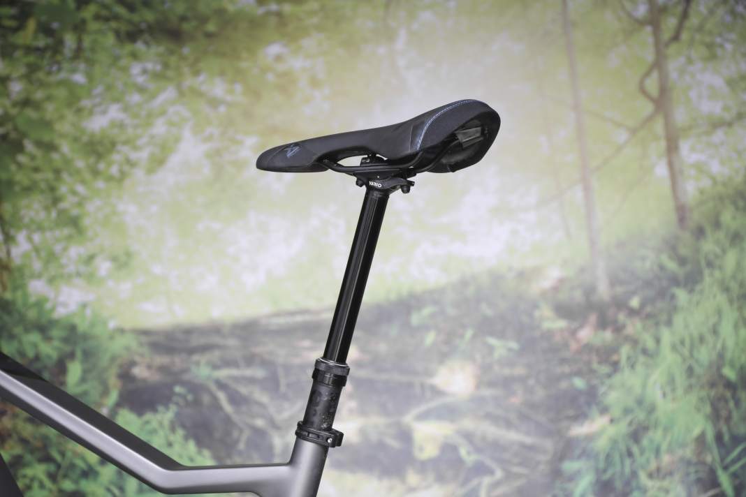 TOP: Lange Teleskopstütze. Rose spendiert seinem Root Miller 180 mm Hub an der Teleskopstütze, mehr als alle anderen Kandidaten im Test. Zudem ist der Hub einstellbar, so kann sich jeder die passende Sitzhöhe bei maximalem Verstellweg einstellen.