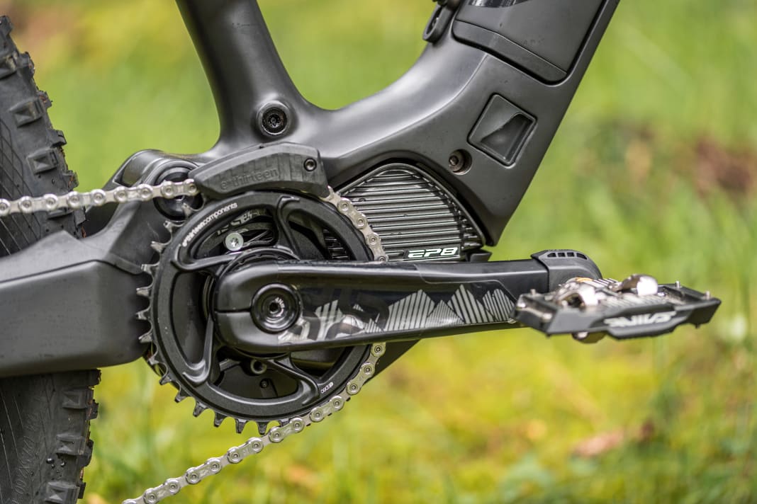 Het apparaat wordt aangedreven door de nieuwe Shimano EP801 unit.