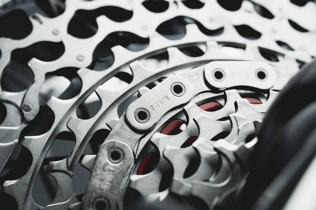 Flattop chains are now also available for mountain bikes