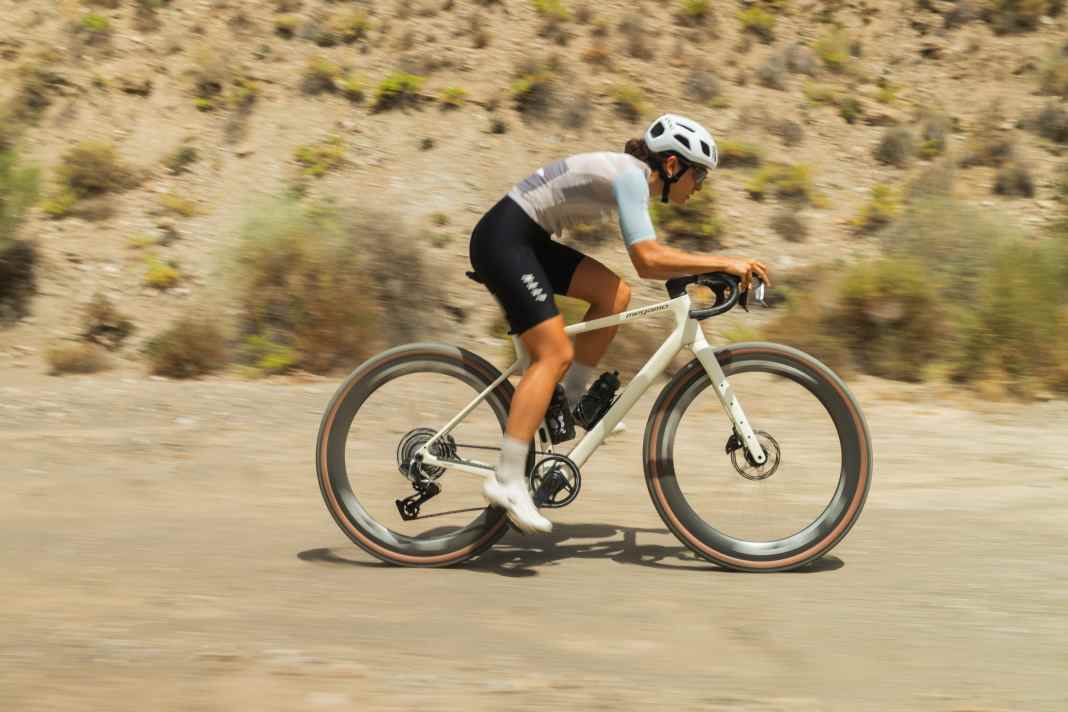 The Megamo West is aimed at sporty riders who like to tackle difficult terrain.