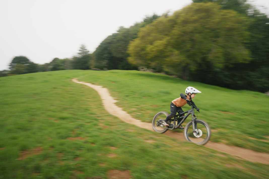 Mountain bikes and trails are a great combination for children. We have tips on how to keep the joy of biking alive for a long time.
