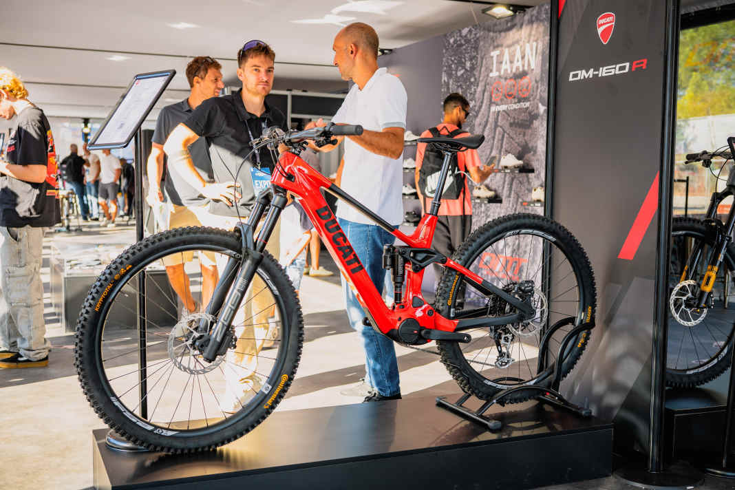 At Sea Otter Europe, Ducati is showcasing two new Avinox e-MTBs.