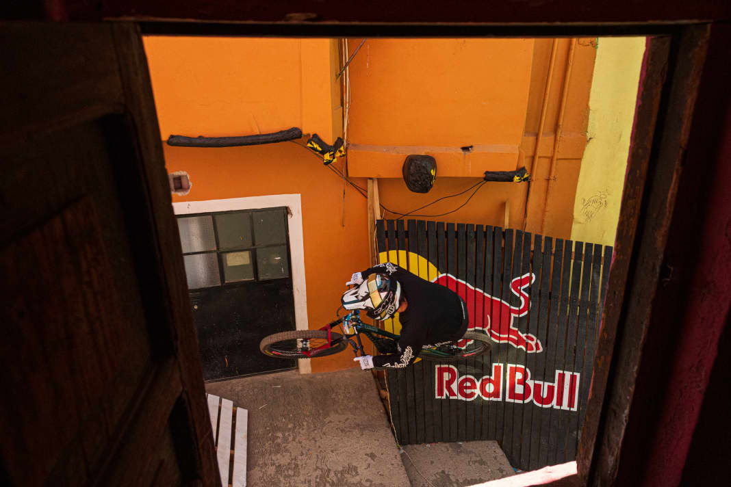 Bruno Lavagino wallriding at the Red Bull Cerro Abajo in Guanajuato, México 2023.
