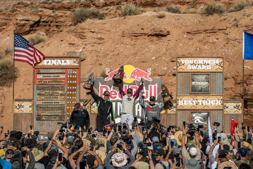 At the top: Hayden Zablotny (1), Thomas Genon (2) and Tom Van Steenbergen (3).