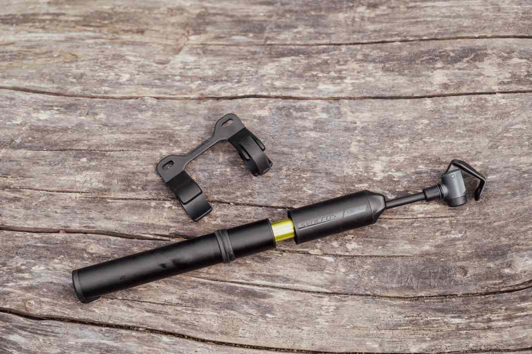 Syncros offers the Boundary 1.5 HV in sizes S and M. We tested the larger version