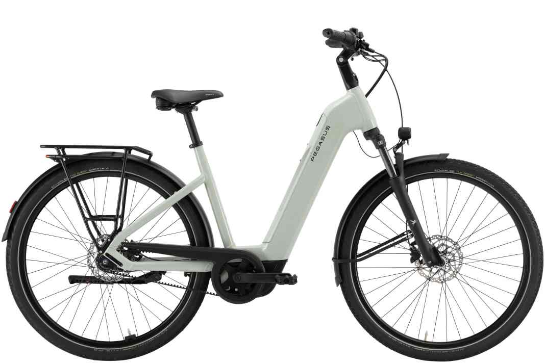 Two special models of the Pegasus Solero EVO series are being released to mark ZEG's 60th anniversary.