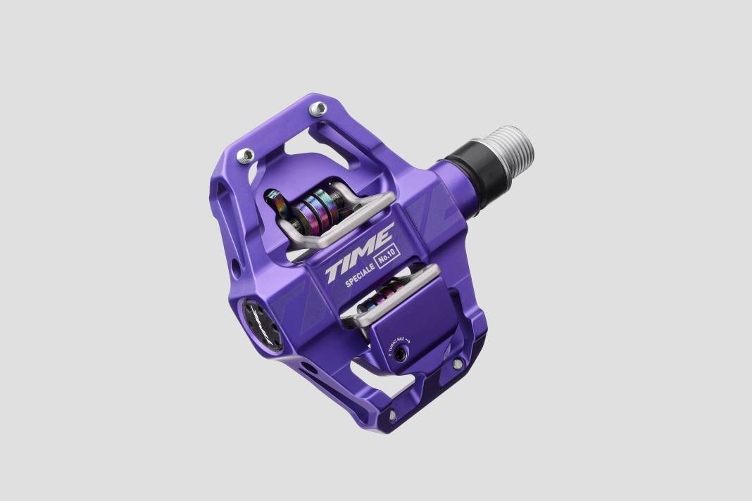 The Time Speciale 10 will also be available in two sizes, large and small