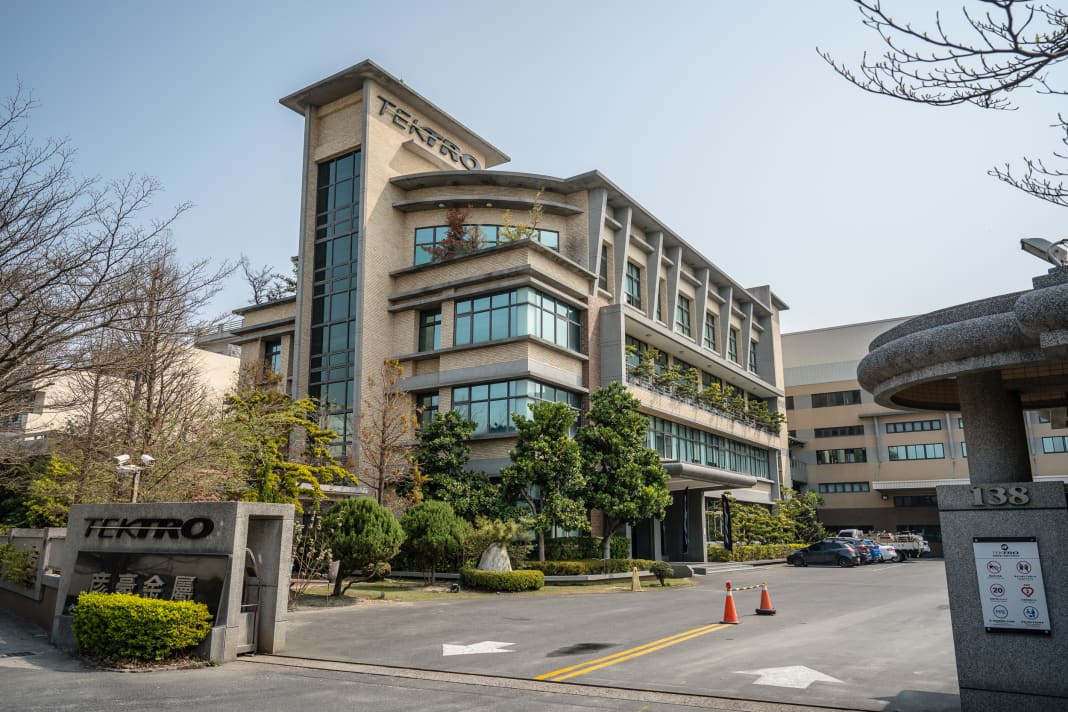In the spring of 2023, we visited the component manufacturer Tektro in Taiwan.