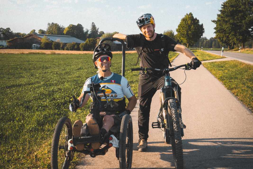 Tarek Rasouli and Danny MacAskill on their way across the Alps: “We get on really well!”