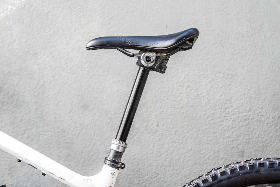 Competition for the Rock Shox Reverb? Our test exposes the weaknesses of the LEV Circuit