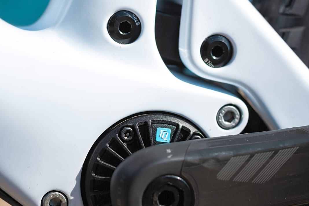 TQ builds the smallest and quietest e-bike motor in its class. The HPR 50 weighs 1.89 kg.