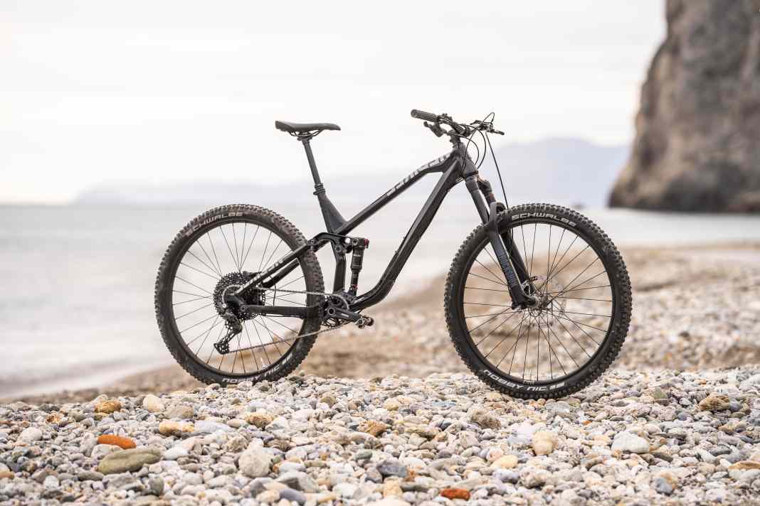 NS Bikes Define 130 AL 15,8 kg1 / 140/130 mm / 29" / 3399 Euro / Alu