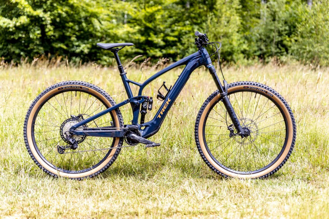 Trek Fuel EXe 8 XT // TQ HPR 50, 360 Wh // 150/140 mm // 29 inch // 20.6 kg // 6999 Euro