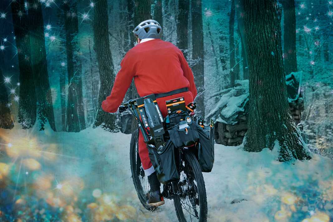 Manufacturer SKS is expanding its range with two pannier rack bags.