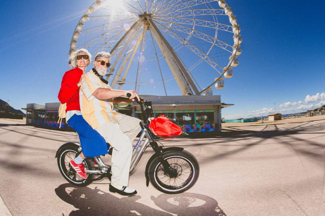 Together on two wheels: with its maximum permissible total load, the Bafang H550 has quite a bit to haul. It’s just as well that the rear motor delivers up to 1,000 watts.