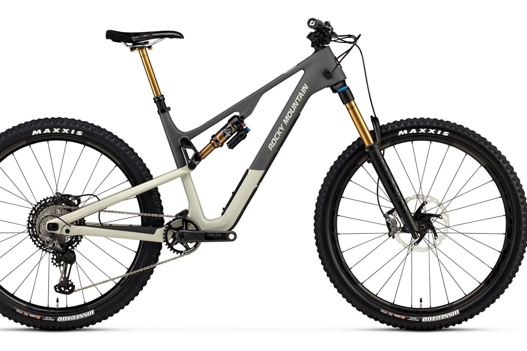 Rocky Mountain Instinct Carbon 90 // 12.000 Euro // Fox-Factory-Fahrwerk // Vollcarbon-Rahmen // Shimano-XTR-Ausstattung // Carbon-Laufräder von Race-Face