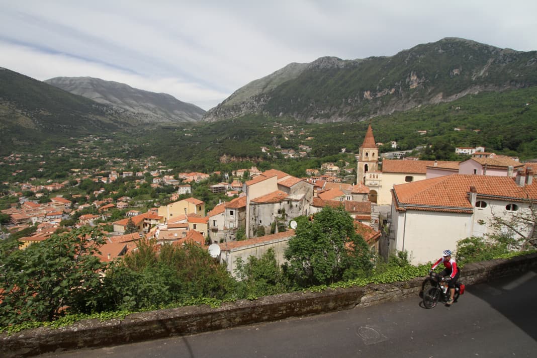 Start in Maratea an der Westküste.