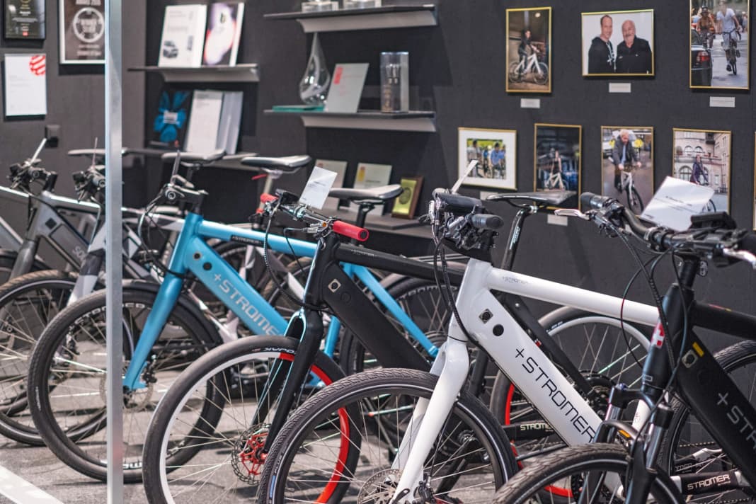 Gallery of ancestors: Stromer has remained true to its line since the beginning. The brand's S-pedelecs have a rear hub motor and are pioneers of the battery pack integrated into the down tube.