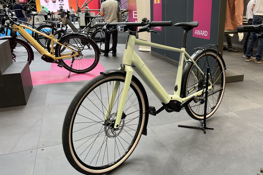 At Eurobike, Bosch presented the compact Performance Line SX motor, which is to be used in lightweight city pedelecs in the future. For example on the Flyer Upstreet SL