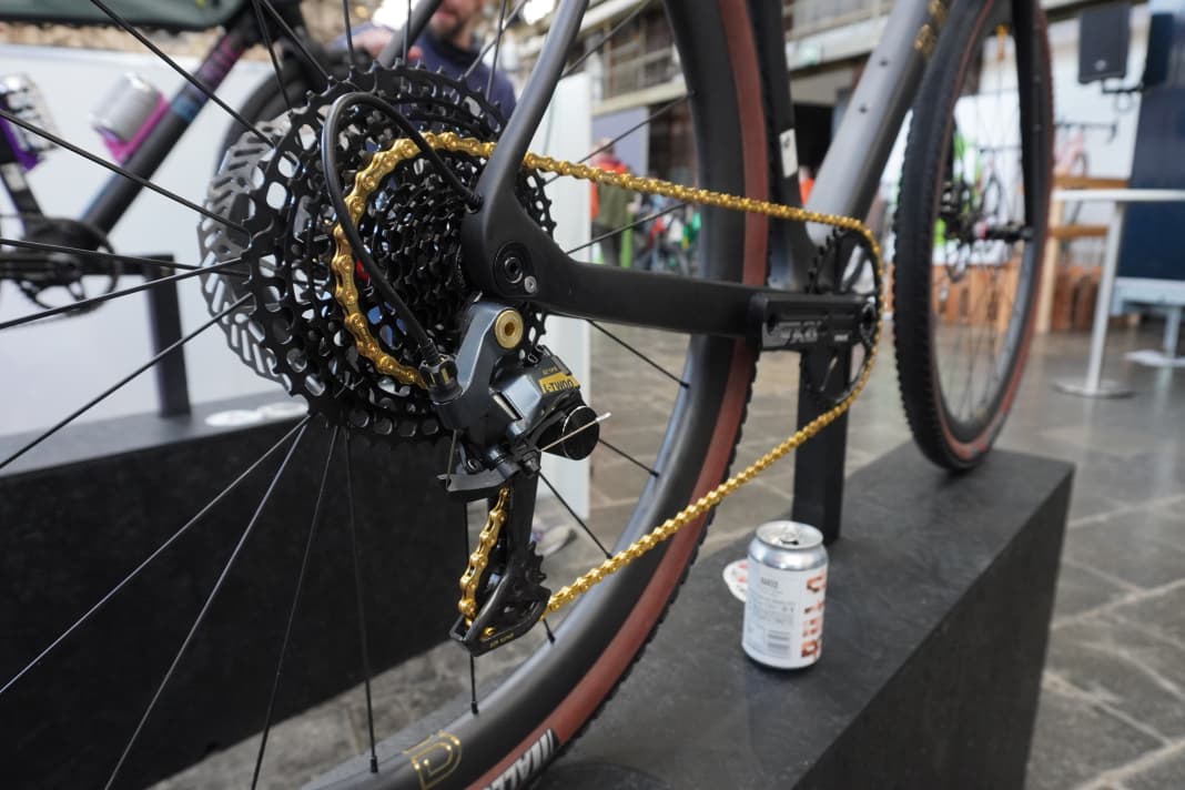 There were also new things to discover. Basic Bikes Berlin are one of the first bike manufacturers to install L-TWOO groupsets. Here you can see the L-TWOO GRT groupset 1x12