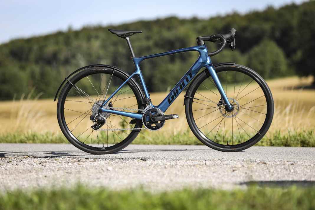 The Giant Defy Advanced E+ Elite 2 on test