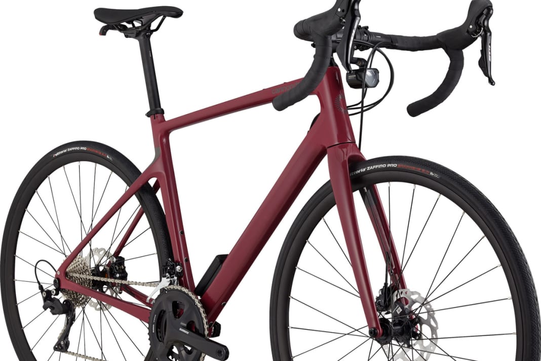 Das günstigste Synapse in Europa ist das 3 L mit 105-Schaltung und Beleuchtung für 3.499 Euro