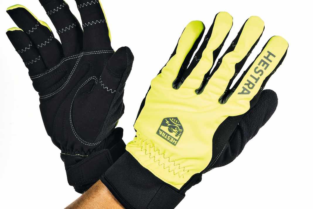 1ère place : Hestra Ergo Grip Long 5-doigts